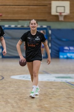Bild 195 - wCJ SV Henstedt Ulzburg - HSG Herzhorn/Kollmar/Neuendorf : Ergebnis: 35:29